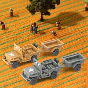 Set di 2 modelli di assemblaggio 4D in plastica 1:72 camion con rimorchio - Foto 1 di 7