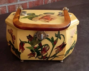 Vintage achteckige Holz Eimer Box Geldbörse mit Plexiglas Griff Schmetterlinge/Blumen - Bild 1 von 9
