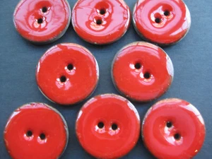 25mm Large Lovely Glossy Enamel Red Coconut Shell Vintage Sewing Buttons Set 8 - Picture 1 of 4