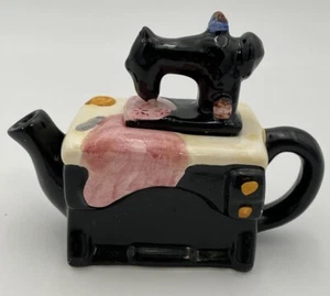 Teapot Sewing Machine Produced For Houston Foods WHIMSICAL COLLECTION 20oz Gift - Picture 1 of 11