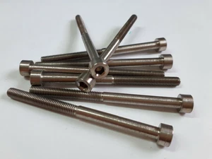 10 x Titan Grade 2 Schrauben / Titanium Grade 2 screws Grade 5  DIN 912 M5 x 70 - Bild 1 von 1