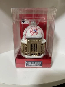 Kurt S Adler MLB New York Yankee Stadium Hand Crafted Glass NY Baseball Ornament - Picture 1 of 6