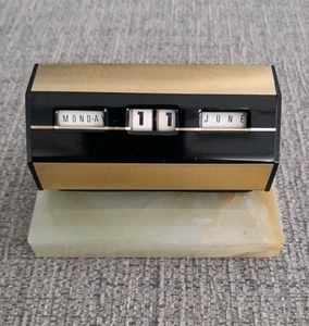 Art Deco Rotating Desk Calander On Onyx Base Vintage - Picture 1 of 12