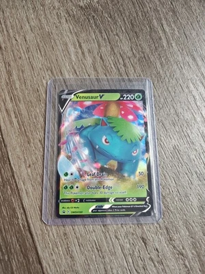 Venusaur v SWSH100 Sword and Shield Promo Rare Holo Card NM Condition - Image 1 of 2