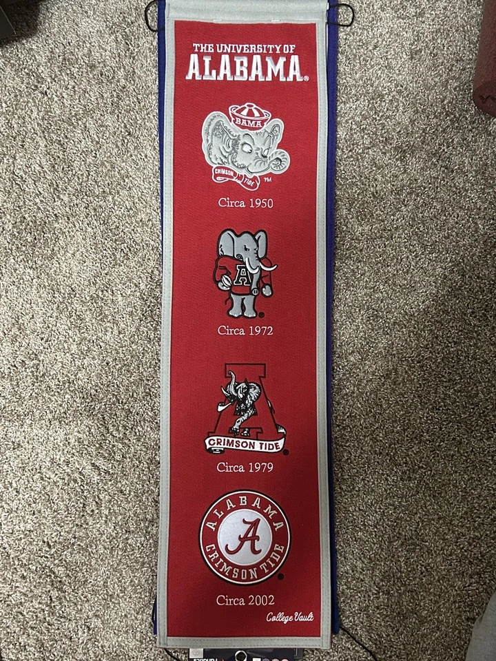 阿拉巴马深红潮传统横幅刺绣羊毛 8 英寸 X 32 英寸带挂绳 — 第 1/1 张图片