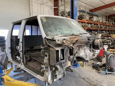 USED 1996 Ford F350 BARE CAB AS SHOWN SHIPPED CREW CAB WHITE  28993 - Image 1 of 4