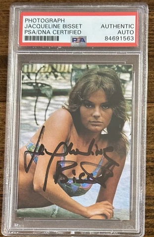 JACQUELINE BISSET SIGNED PHOTOGRAPH AUTOGRAPH PSA DNA CERTIFIED BIKINI PICTURE Cover