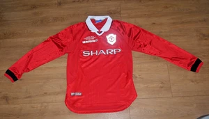 Manchester United   Retro 1999 Camp Nou long sleeved shirt size small 100cm - Picture 1 of 7