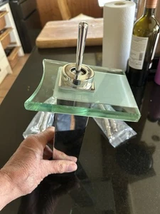 Chrome-Plated Glass Waterfall Basin Tap Hot and Cold Water Mix - Picture 1 of 7