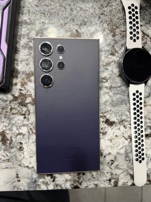 Samsung S24 Ultra e Galaxy Watch 4 LTE - Imagem 1 de 3