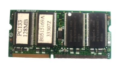 DRAM Chip SDRAM 128MB 8Mx16 3.3V 54-Pin TSOP-II 4 Banks x 2 Synchronous DRAM - Image 1 of 2