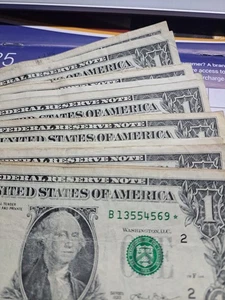 2013 and 17 $1 star notes - Picture 1 of 3