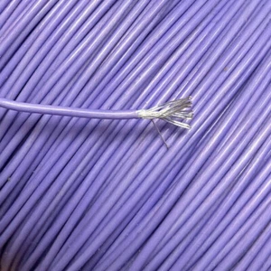 19/0,2 mm PTFE Typ A Draht 20 AWG violett 260°C 300V versilbertes Kupfer p/mt - Bild 1 von 3