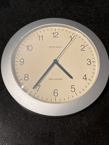 Reloj de Pared Zeon Tech Radiocontrolado Buen Estado de Funcionamiento Solo Señal Reino Unido - Imagen 1 de 4