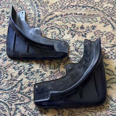 Protectores contra salpicaduras de barro delanteros OEM Porsche Cayenne 7L5 821 819A, 7L5 821 820A azul Foto 1 de 4