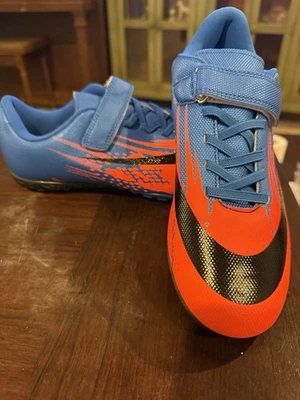 Botines de fútbol al azar para hombre y mujer talla 39 nuevos zapatos de fútbol zapatos de fútbol Foto 1 de 4