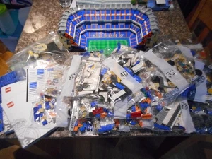 Lego 10299 Real Madrid komplett halb gebaut versiegelte Tüten mit Anleitung ohne Karton - Bild 1 von 12
