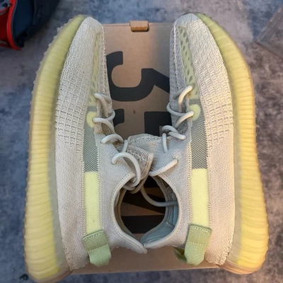 Yeezy 350 V2 'Lino' Foto 1 de 4