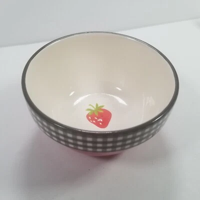 Tigela morango preto e branco xadrez xadrez base vermelha 5" diâmetro - Imagem 1 de 4