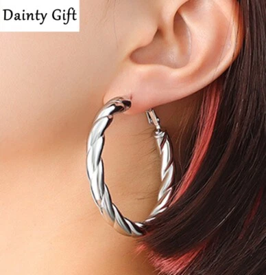 Pendientes de aro clásicos de titanio de acero inoxidable dorado y plateado para mujer niña Foto 1 de 4