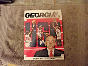 1981-82 GEORGIA BASKETBALL MEDIA GUIDE Yearbook DOMINIQUE WILKINS 1982 Program - Picture 1 of 16