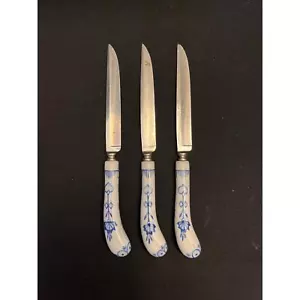 Set 3 COLTELLI DA TAVOLA METALLO FRIODUR MANICO PORCELLANA CIPOLLA BLU MEISSEN - Foto 1 di 6