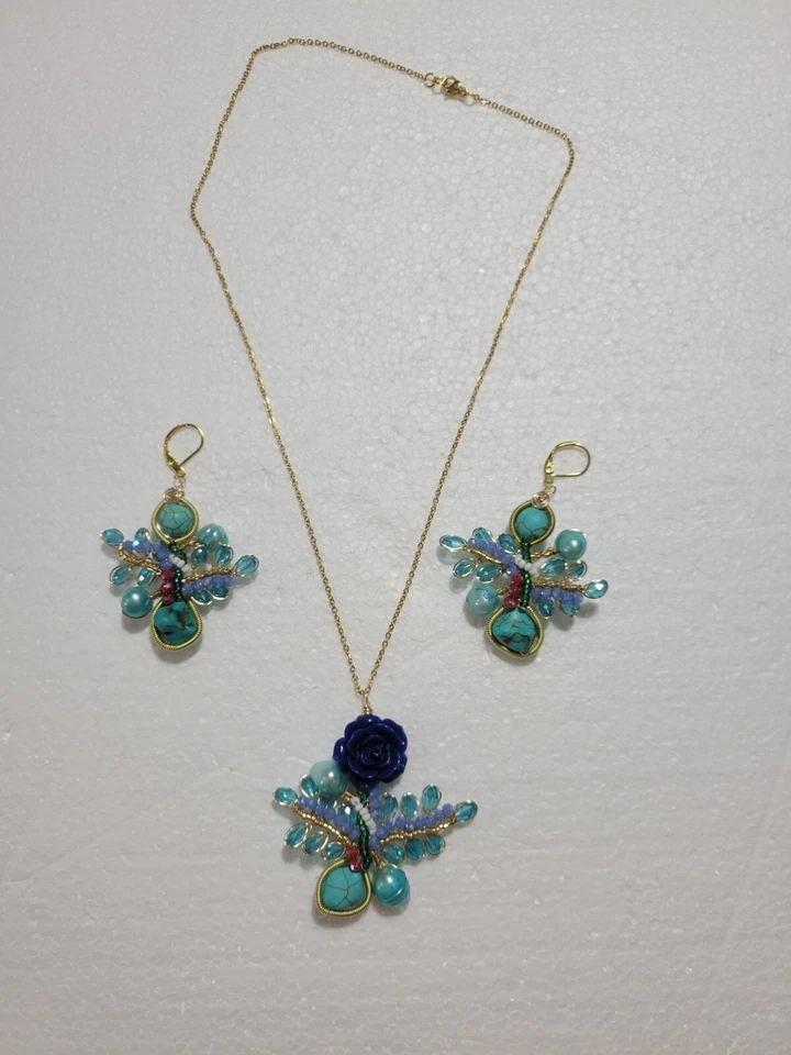 Joyeria juego de collar y aretes, gran oferta  Foto 1 de 4