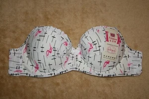 Sujetador blanco 36/80 con símbolos negros, diseños rosas, corazón con amor y una abertura - Imagen 1 de 2