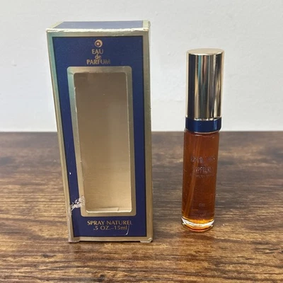 Diamonds & Sapphires de Elizabeth Taylor 0,5 OZ eau de toilette para mujer caja abierta Foto 1 de 3