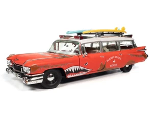 New Autoworld CADILLAC ELDORADO AMBULANCE 1959 1:18 Model Car RED AW312 KidBX - Picture 1 of 9