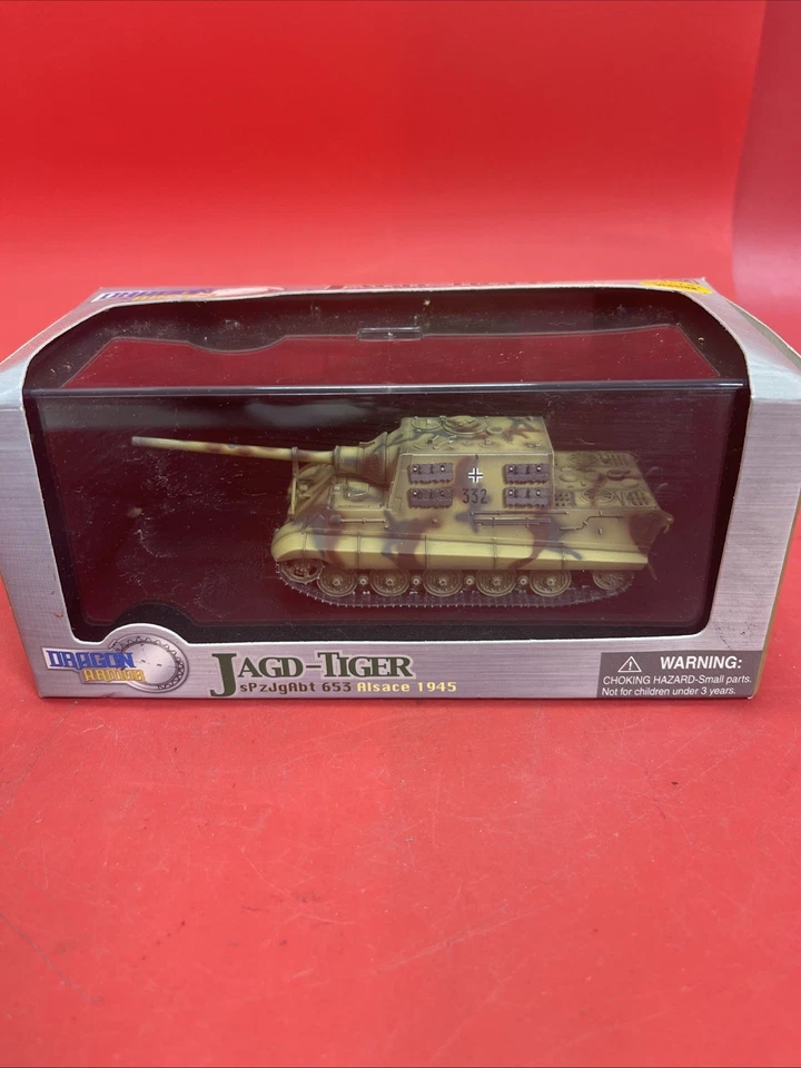 Dragon Armor 1/72 Jagdtiger Tank Destroyer sPzJgAbt 653 Especial 1945 No. 60014 . Foto 1 de 4