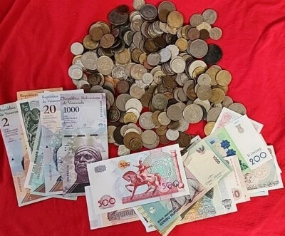 1 Pound  Mixed World Coins & Tokens + 25 Foreign Banknote Unc Lot  Free Shipping - Image 1 of 3