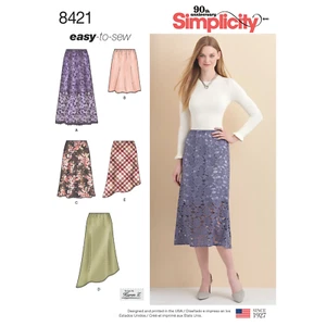 Pattern 8421 Misses' Skirts in Three lengths with Hem Variations - Imagen 1 de 2