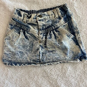 Vintage Denim Jean Skirt Blue Acid Wash Pockets Size 2 Made In USA - Picture 1 of 2