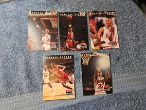 1992 SkyBox USA Lot of 5 Scottie Pippen Chicago Bulls HOF Basketball Card - Bild 1 von 2
