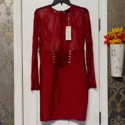 VESTIDO MUJER WOW COUTURE, VENDAJE Y ENCAJE, DETALLE CORSÉ COLOR GRANATE TALLA L NUEVO CON ETIQUETAS Foto 1 de 4