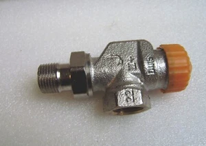 Heimeier Eclipse Heizkörper Thermostatventil 1/2" Axial - Form , DN15 - Bild 1 von 2