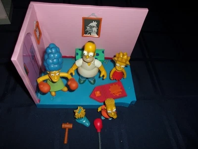 SIMPSONS WOS INTERATIVO LOOSE RUMPUS ROOM HOMER MARGE MAGGIE BART LISA PLAY SET - Imagem 1 de 4