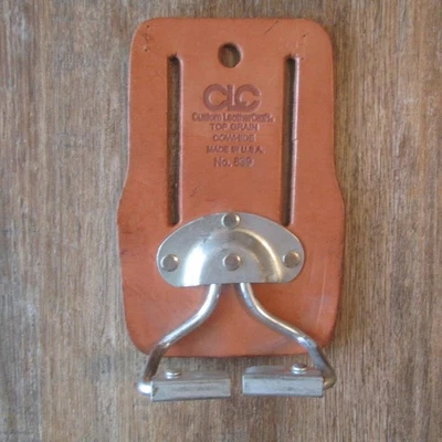 CLC TOP GRAIN COWHIDE HAMMER HOLDER Carpenter Belt METAL FLIP CRADLE W/O LABEL!! - Image 1 of 4