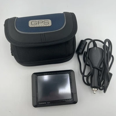 Garmin Nuvi Model 205 GPS Bundle - GPS/Charger/Case - Image 1 of 4