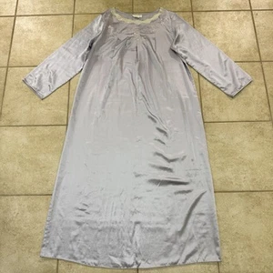 NATORI Classics Light Blue Silky Satin Terry Lined Sheer Floral Embroidery - Picture 1 of 21