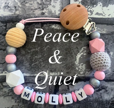 PEACE & QUIET Personalisierte Schnullerklammer💖Holz⭐️Schnullerkette💖Häkeln⭐️rosa, silber💖Mädchen ⭐️Geschenk