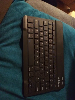 Tastatur Bluetooth Tablet Handy Gebraucht In Schwarz  - Bild 1 von 4