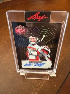 2025 LEAF METAL HALLOWEEN DOMINIK HASEK ENCASED SPIDER WEB AUTO AUTOGRAPH #D 2/3 - Picture 1 of 2