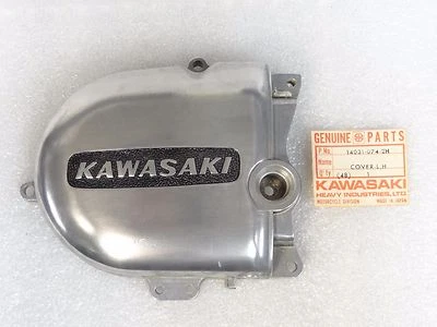 Cubierta izquierda Kawasaki NOS NUEVA 14031-074-2H acabado barril KD KE KS KD125 KE125 Foto 1 de 4