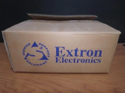 Extron Electronics P/2 DA4xi VGA Distribution Amplifier - Image 1 of 4