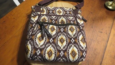 BELLA TAYLOR BOLSO BANDOLERA ORGANIZADOR 5 BOLSILLOS MARRÓN/BLANCO ACOLCHADO Foto 1 de 4