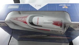 ProBoat React 17” Self-righting Deep-V Radio Controlled Boat PRB08024 - Picture 1 of 2