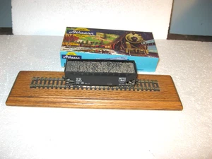 HO SCALE CUSTOM, BEV-BEL BOSTON & MAINE 34' 2 BAY FLAT END HOPPER! - Bild 1 von 5