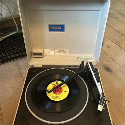 Vintage Record Player Emerson Automatic Model A-25 - Image 1 of 4
